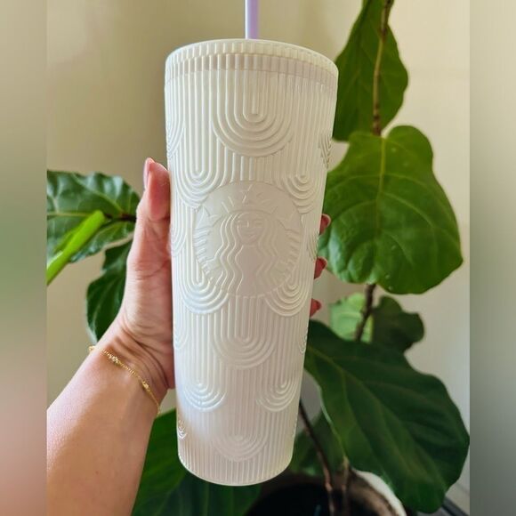 Starbucks 2023 Spring Pearl White 24oz Mermaid Venti Tumbler - Picture 2 of 3